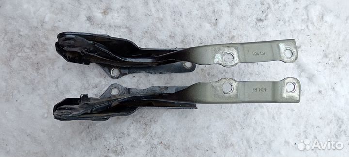 Петли капота Kia Sorento 4 MQ4 Деформированы