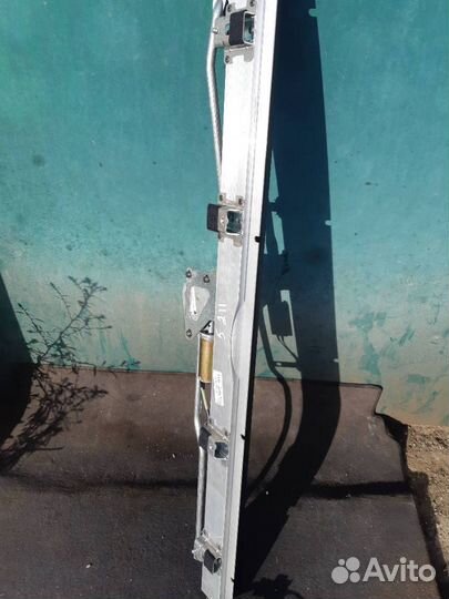 Шторка окна задняя A2118100020 Mercedes-Benz E-Cla