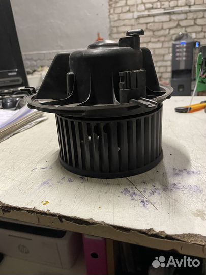 Моторчик отопителя Skoda Octavia A5 2004-2013