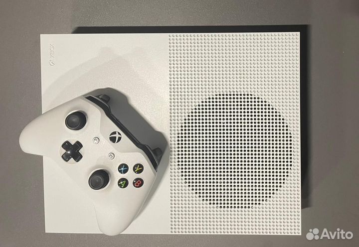 Приставка xbox one s 1tb