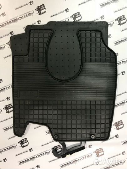 Коврик резиновый (комплект) Мерседес Атего