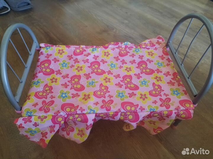 Кроватка для кукол