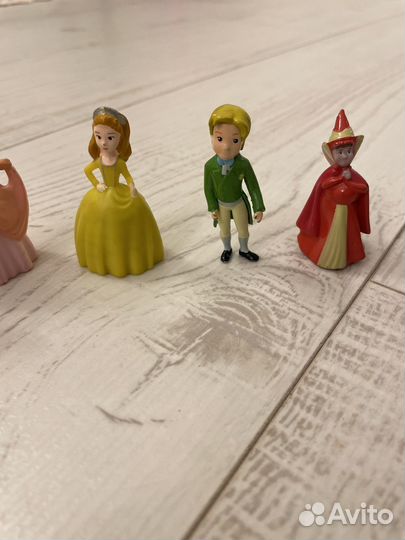 Фигурки из принцессы Софии