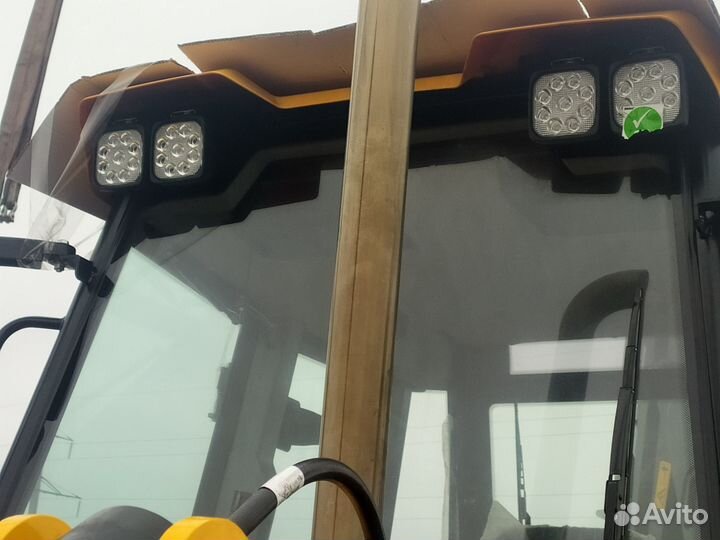 Экскаватор-погрузчик MST 542 S, 2023