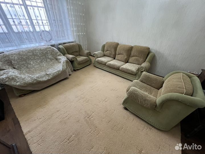 Мебель б/у четверка