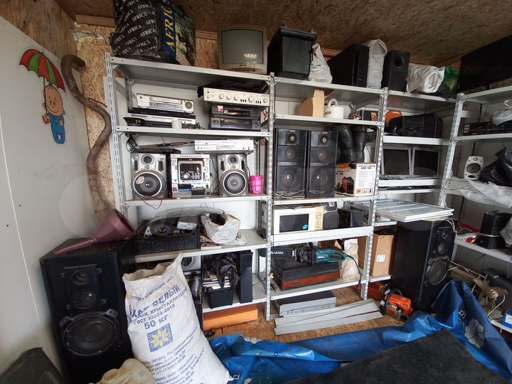 Гараж, > 30 м²