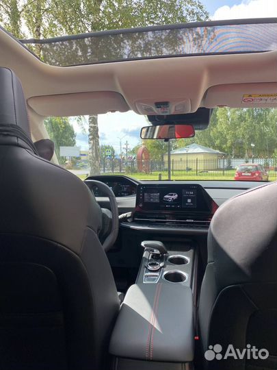 Аренда авто с водителем