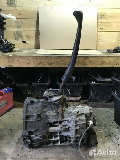 МКПП (механическая коробка переключения передач) V