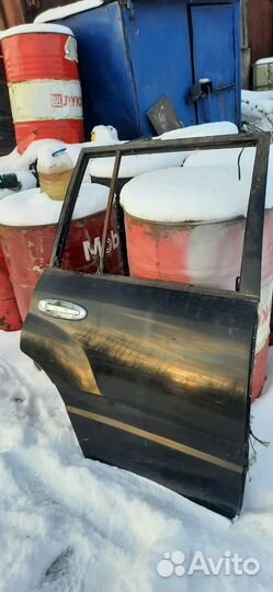 Двери правые Toyota land cruiser 105