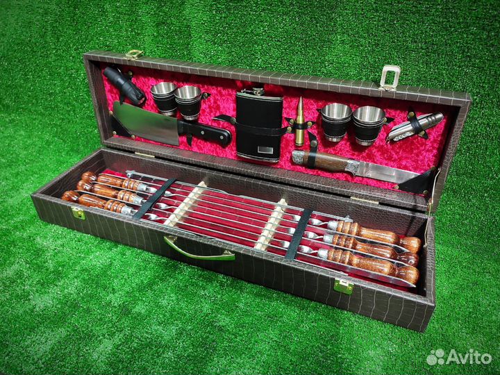 Подарочный набор шампуров в кейсе/ шашлычный набор