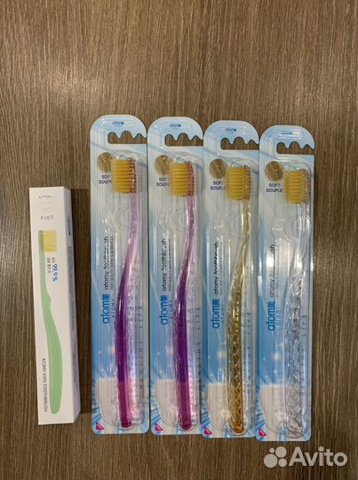 Зубная щетка с ионами золота Атоми Корея