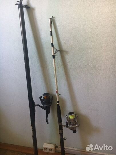 Удочки и спиннинги бу с катушками