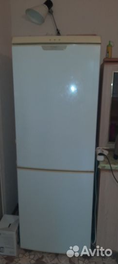 Холодильник на запчасти