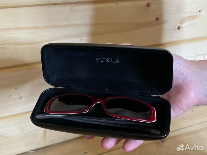 Солнцезащитные очки furla