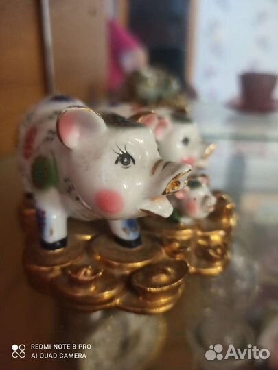 Статуэтка фарфор