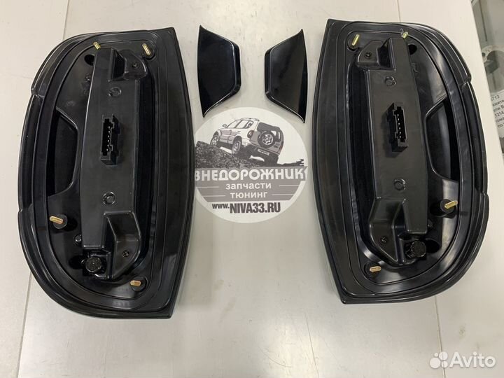 Фонари задние диодные LADA Niva Travel