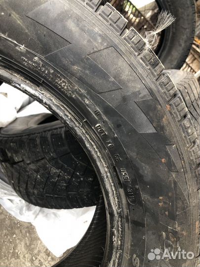 Pirelli Ice Zero 225/65 R17