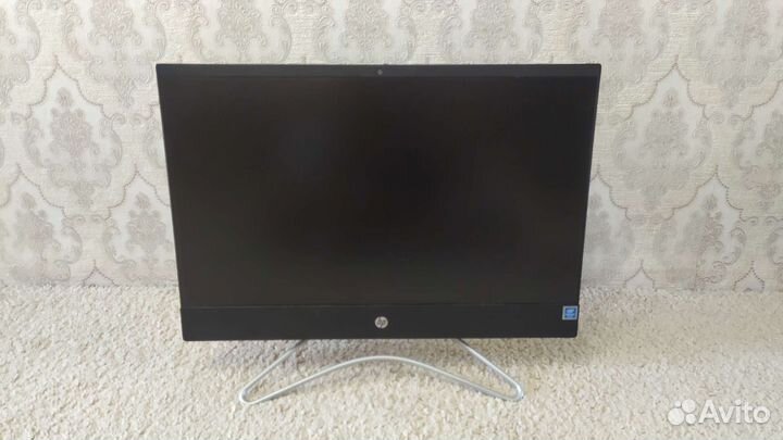 Моноблок HP 200 g3 диагональ 21.5 дюйма