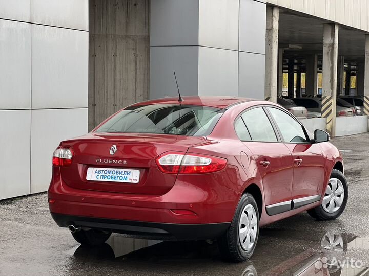 Renault Fluence 1.6 AT, 2010, 143 000 км