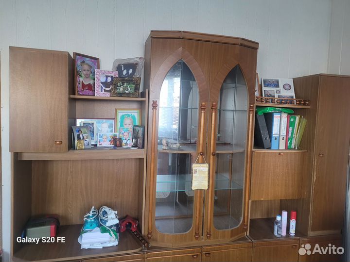 Стенка в гостиную бу