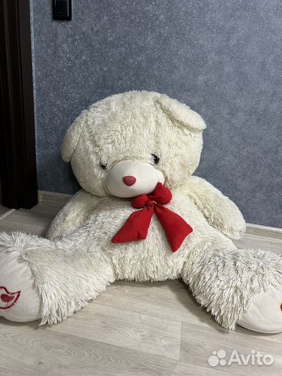Плюшевый медведь