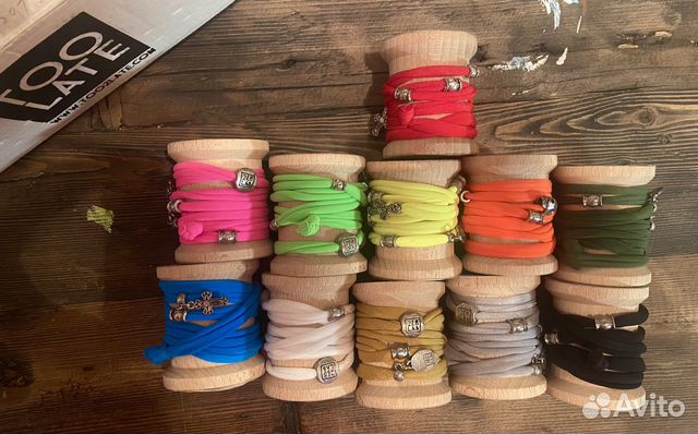 Браслет из лайкры с дизайном из черепов