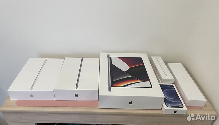 Коробки от техники apple