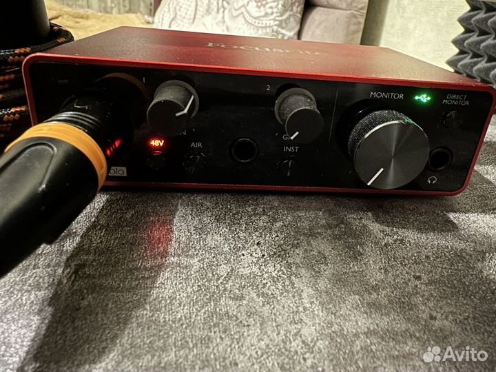 Scarlett Solo 3rd+rode Podmic+Klark Teknik Booster