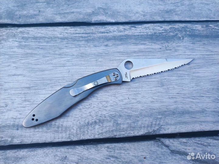 Нож складной Spyderco Police