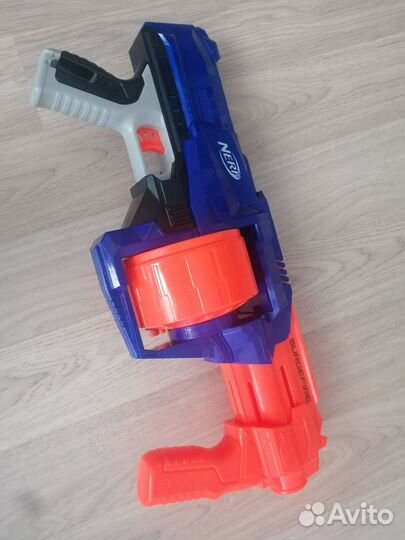 Игрушечный пистолет nerf elite