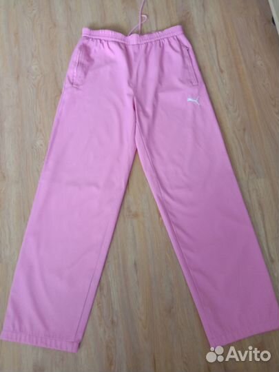 Спортивный костюм женский