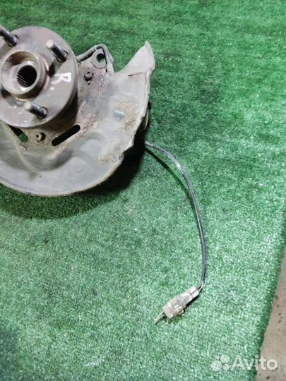 Кулак поворотный передний правый Toyota Corolla