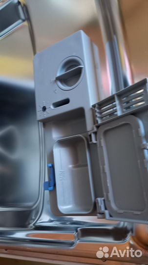 Посудомоечная машина Hotpoint Ariston