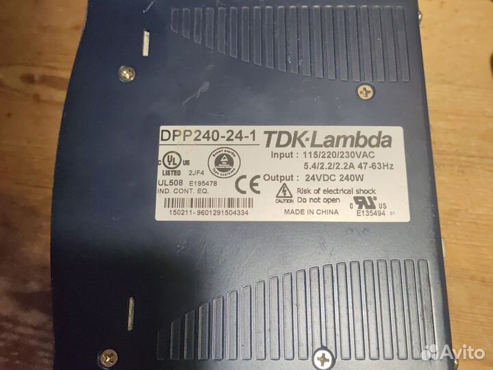 Источник питания TDK-Lambda DPP240-24-1