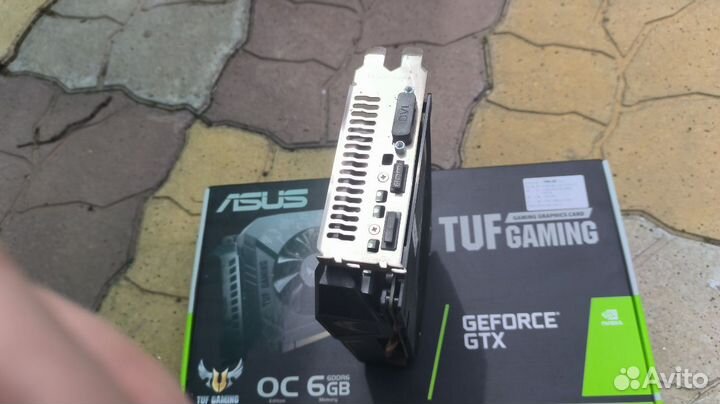 Asus TUF-GTX1660TI-O6G-EVO-gaming