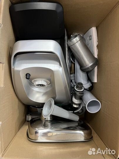 Мясорубка Bosch MFW 68660 б/у