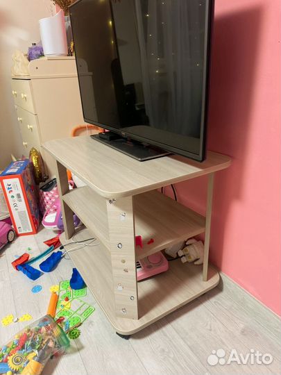 Этажерка полка на колесиках