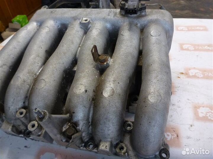 Коллектор впускной Mitsubishi Pajero V97W 6G75