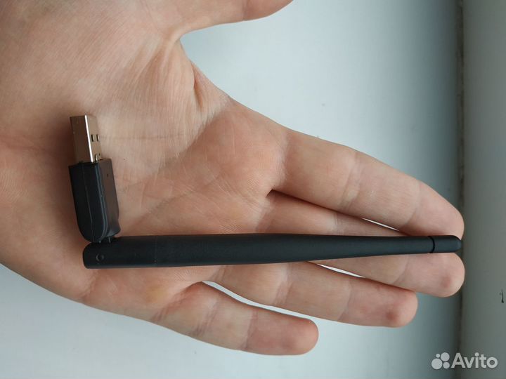 Wifi адаптер для компьютера 2,4 GHz с антенной