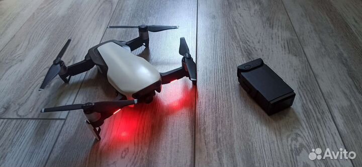 Квадрокоптер dji mavic air