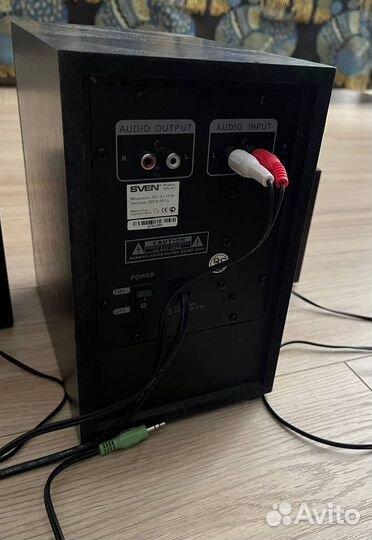 Акустическая система Sven 2.1 SPS-821