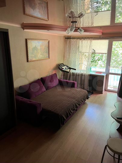 3-к. квартира, 60 м², 2/5 эт.