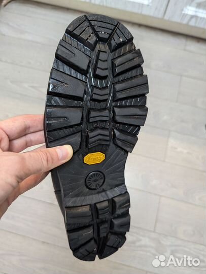 Ботинки зимние UGG