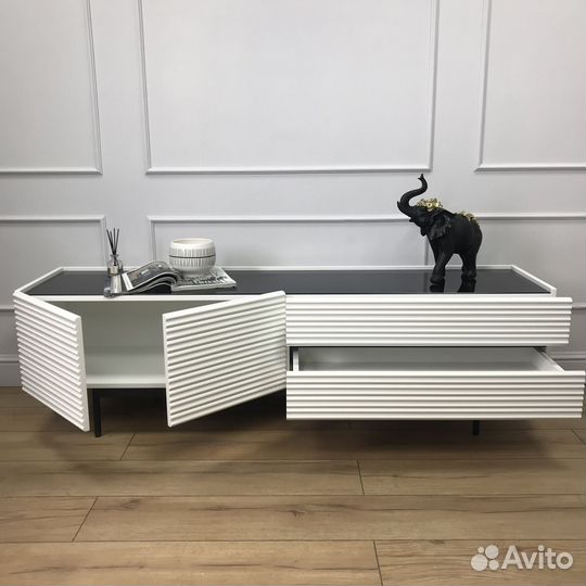 Тумба под тв Salvador