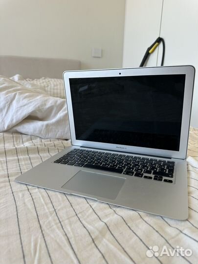 Apple MacBook Air (13 inch,2017)