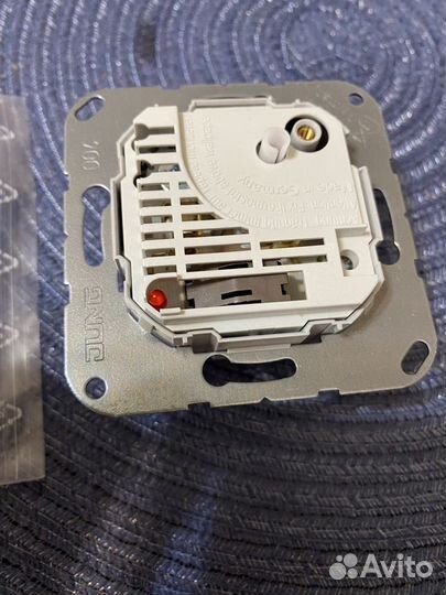 Терморегулятор теплого воздуха jung TR231U