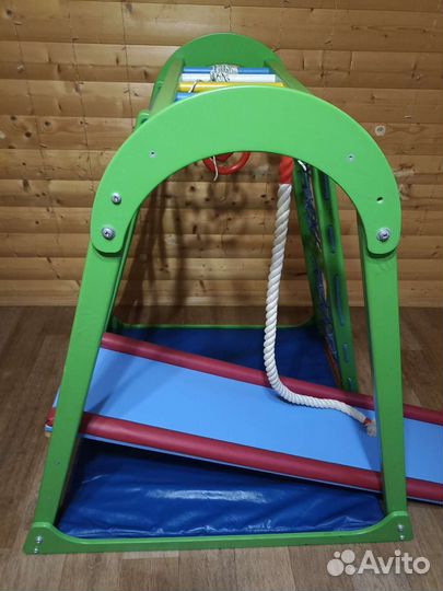 Детский спортивный комплекс