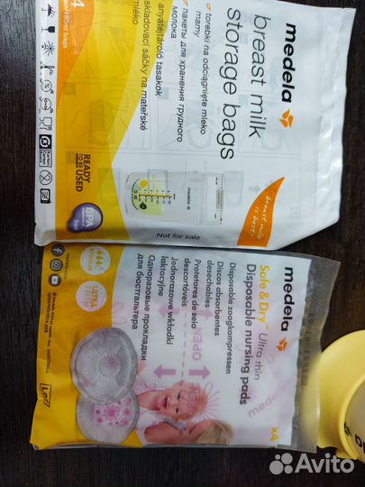 Молокоотсос medela ручной