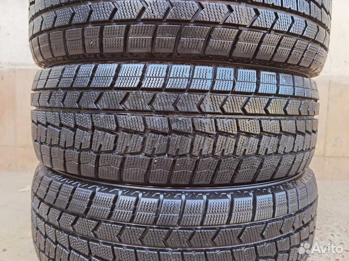 Dunlop Winter Maxx WM02 185/60 R15 98W