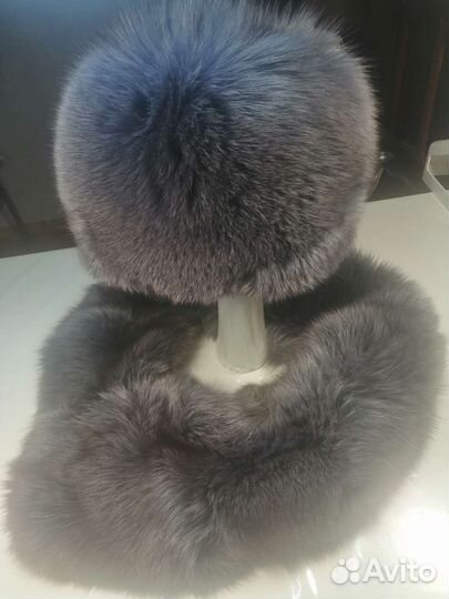 Шапка и воротник из голубого песца